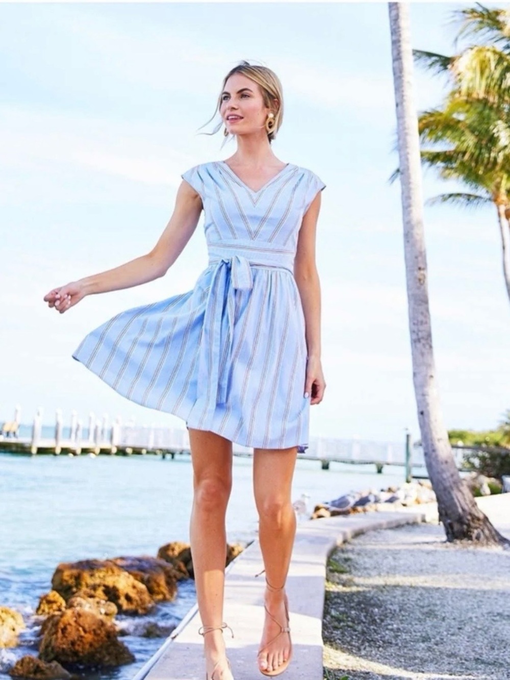 Vineyard Vines “Nicholls Stripe Seersucker Tie-Waist Dress